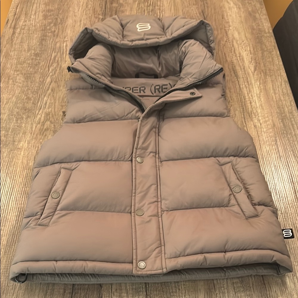 Aritzia Taupe super puff Vest